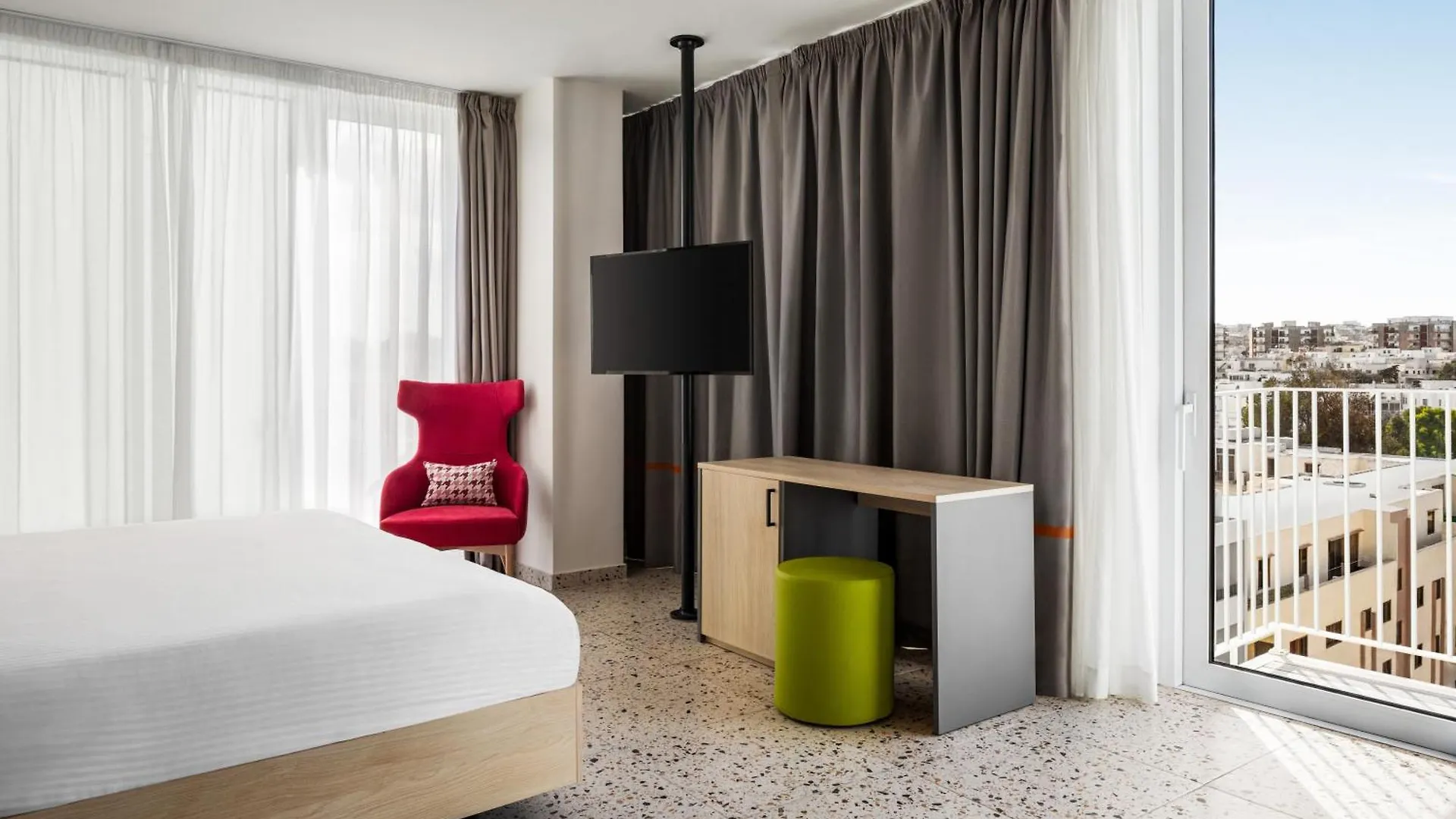 Quadro Hotel, Trademark Collection By Wyndham San Ġiljan
